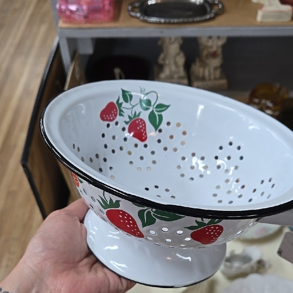 Strawberry Design Enamel Colander